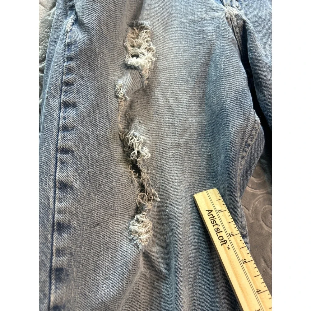 Wrangler Jeans Mens 33x30 Distressed Denim Blue Cotton Blend‎